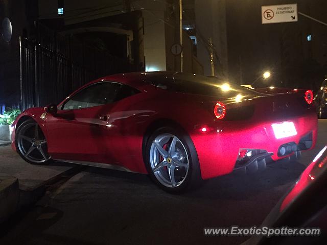 Ferrari 458 Italia spotted in Fortaleza, Brazil