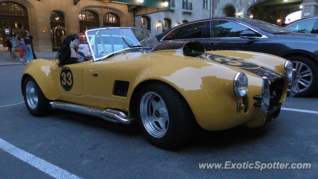 Shelby Cobra spotted in Québec, Canada