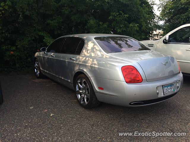 Bentley Continental spotted in Excelsior, Minnesota