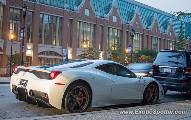 Ferrari 458 Italia spotted in Milwaukee, Wisconsin