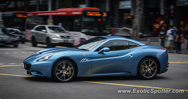 Ferrari California spotted in Singapore, Singapore