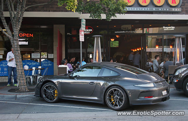 Porsche 911 GT3 spotted in San Carlos, California