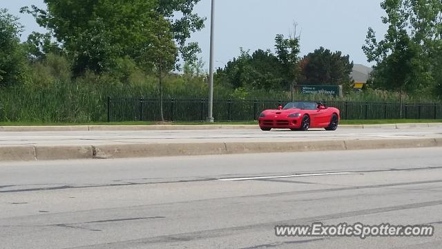 Dodge Viper spotted in Bolingbrook, Illinois