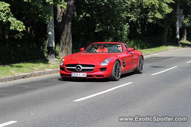 Mercedes SLS AMG spotted in Sopot, Poland