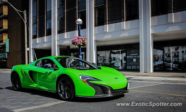 Mclaren 650S spotted in Toronto, Canada