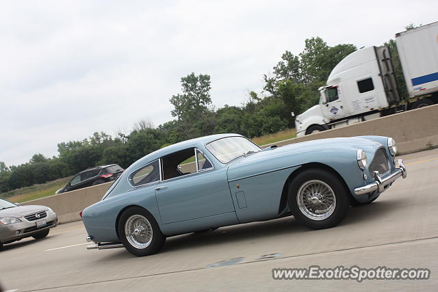 Aston Martin DB4 spotted in Palatine, Illinois