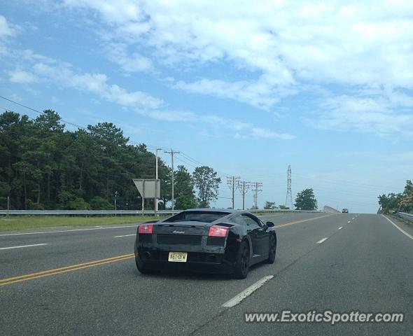 Lamborghini Gallardo spotted in Brick, New Jersey