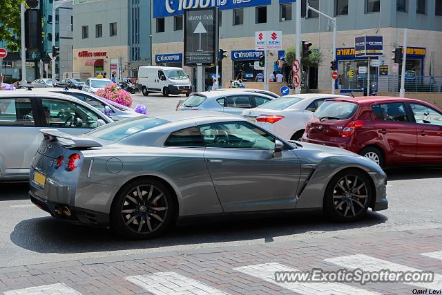 Nissan GT-R spotted in Herzliya, Israel