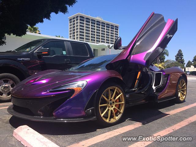 Mclaren P1 spotted in Costa Mesa, California