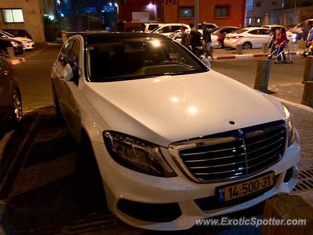 Mercedes S65 AMG spotted in Telaviv, Israel
