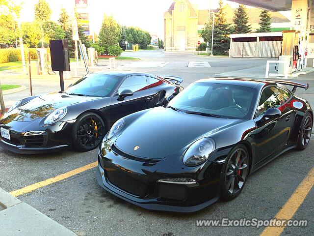Porsche 911 GT3 spotted in Toronto, Canada