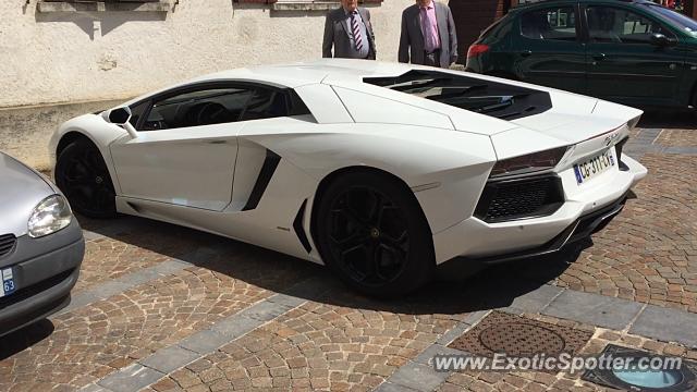 Lamborghini Aventador spotted in Pontault-Combaul, France
