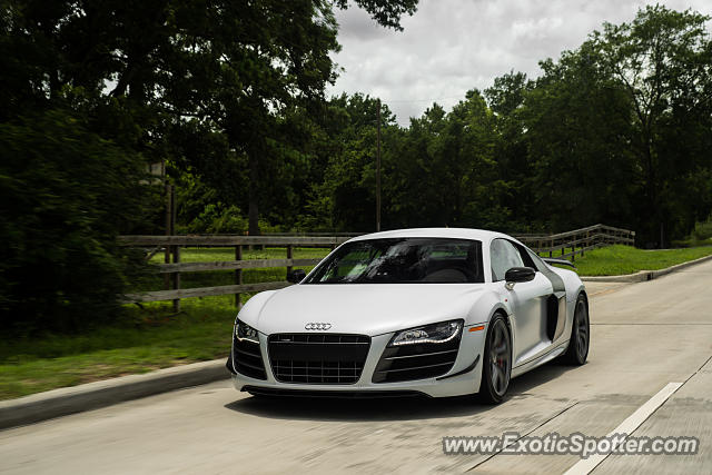 Audi R8 spotted in Cypress, Texas