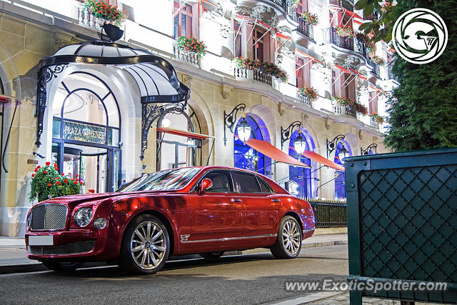 Bentley Mulsanne spotted in Paris, France
