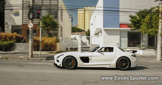 Mercedes SLS AMG spotted in São Paulo, Brazil