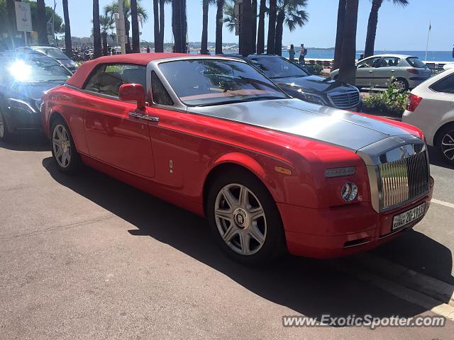 Rolls-Royce Ghost spotted in Canne, France