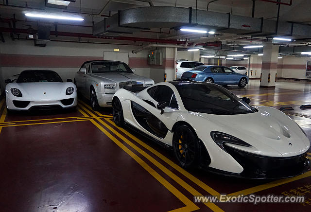 Porsche 918 Spyder spotted in Shanghai, China