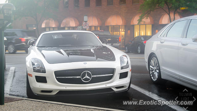 Mercedes SLS AMG spotted in Birmingham, Michigan