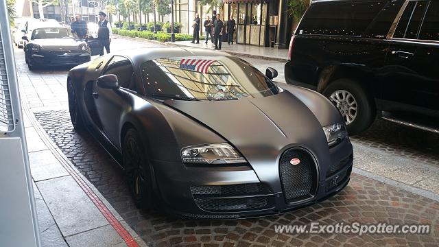 Bugatti Veyron spotted in Beverly Hills, California