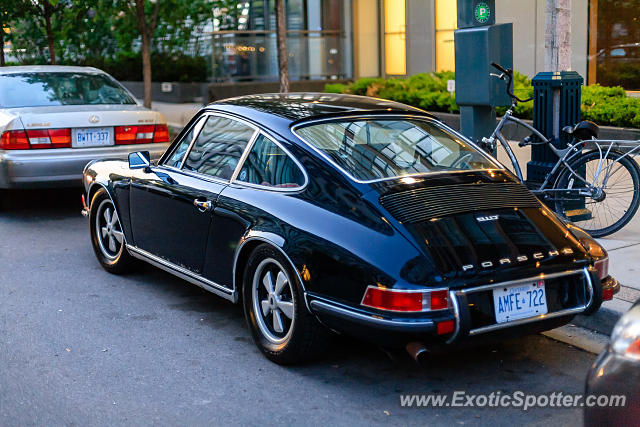 Porsche 911 spotted in Toronto, On, Canada