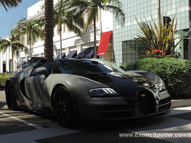 Bugatti Veyron spotted in Beverly Hills, California