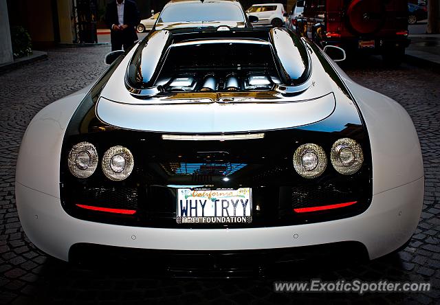 Bugatti Veyron spotted in Beverly Hills, California