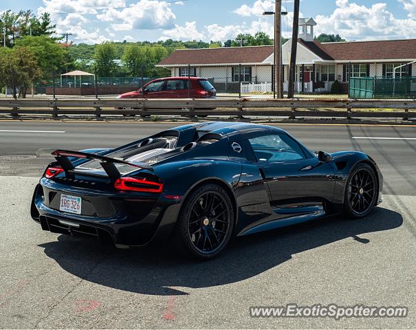 Porsche 918 Spyder spotted in Boston, Massachusetts