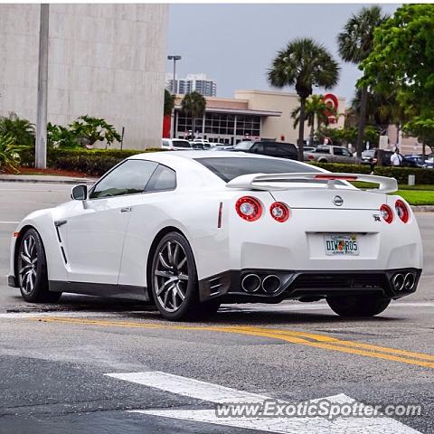 Nissan GT-R spotted in Fort Lauderdale, Florida
