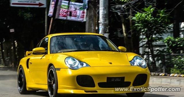 Porsche 911 Turbo spotted in Dhaka, Bangladesh