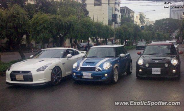 Nissan GT-R spotted in Dhaka, Bangladesh