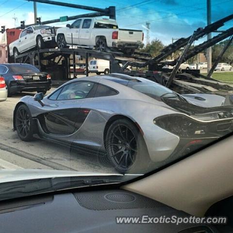 Mclaren P1 spotted in Fort Lauderdale, Florida