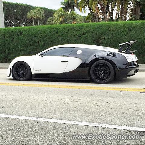 Bugatti Veyron spotted in Fort Lauderdale, Florida