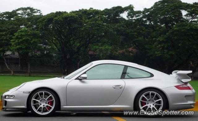 Porsche 911 GT3 spotted in Manila, Philippines