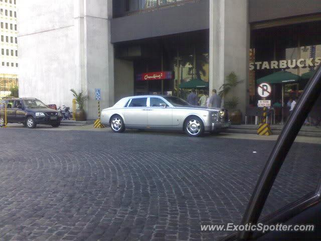 Rolls Royce Phantom spotted in Manila, Philippines