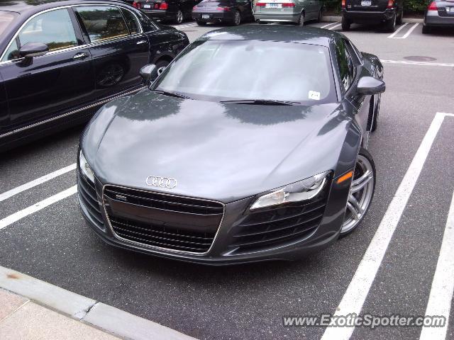 Audi R8 spotted in Manhaset, New York
