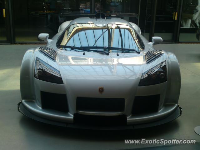 Gumpert Apollo spotted in Berlin, Germany