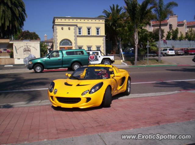 Lotus Elise spotted in La Jolla, California