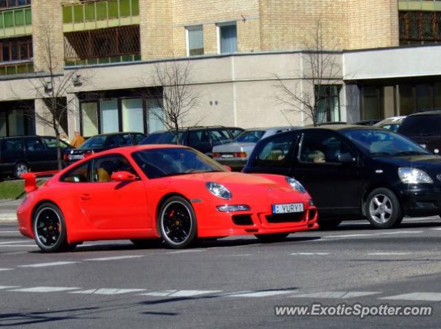 Porsche 911 spotted in Vilnius, Lithuania