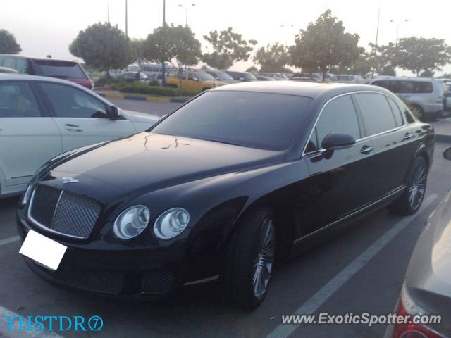 Bentley Continental spotted in Abu Dhabi, United Arab Emirates