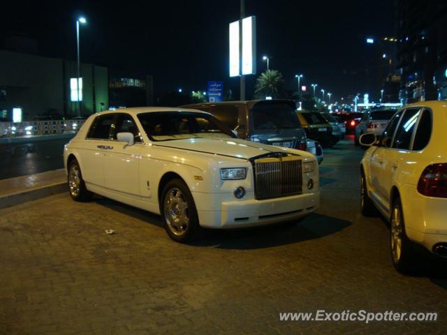 Rolls Royce Phantom spotted in ABU DHABI, United Arab Emirates