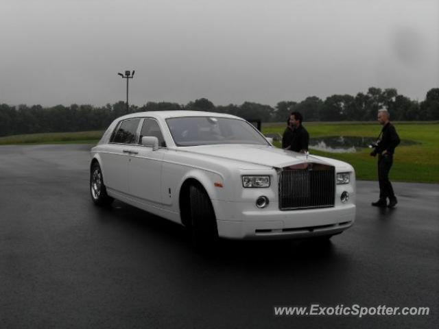 Rolls Royce Phantom spotted in Milford, New Jersey