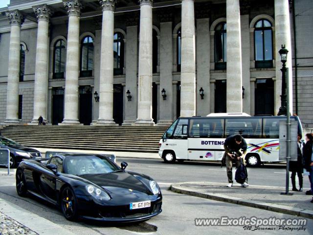 Porsche Carrera GT spotted in Munich, Germany