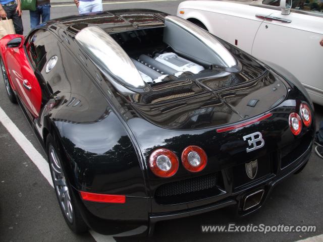 Bugatti Veyron spotted in London, United Kingdom