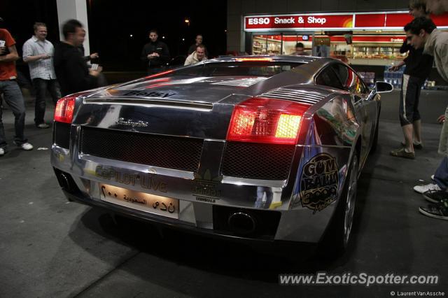 Lamborghini Gallardo spotted in London, Saudi Arabia