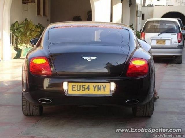 Bentley Continental spotted in Karachi, Pakistan