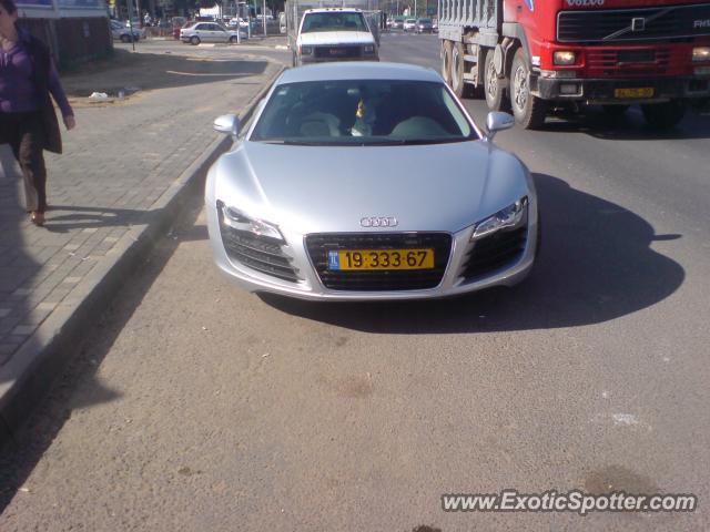 Audi R8 spotted in Petah-Tikwa, Israel