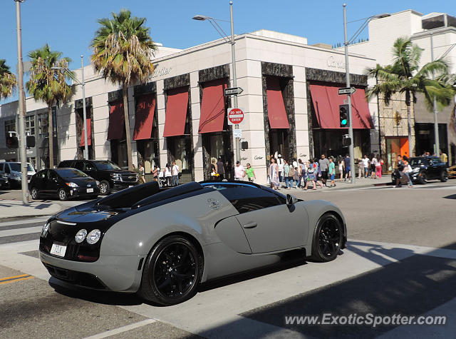 Bugatti Veyron spotted in Beverly Hills, California