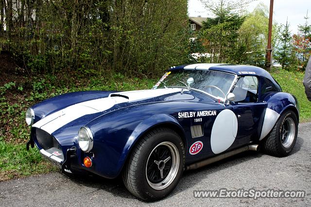 Shelby Cobra spotted in Quintal, France