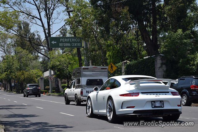 Porsche 911 GT3 spotted in Mexico City, Mexico