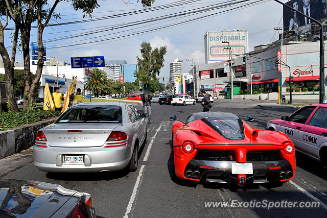 Ferrari LaFerrari spotted in Mexico City, Mexico
